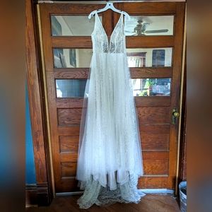 NWT Justin Alexander Brandy Wedding Dress - unworn/unaltered bridal gown